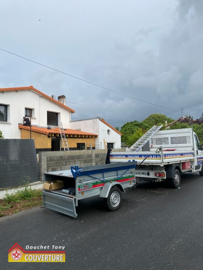 Dépannage toiture à Saintes - Douchet Tony Couverture